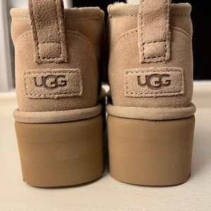 UGG - Classic Ultra Mini Platform - Color: Sand - NIB